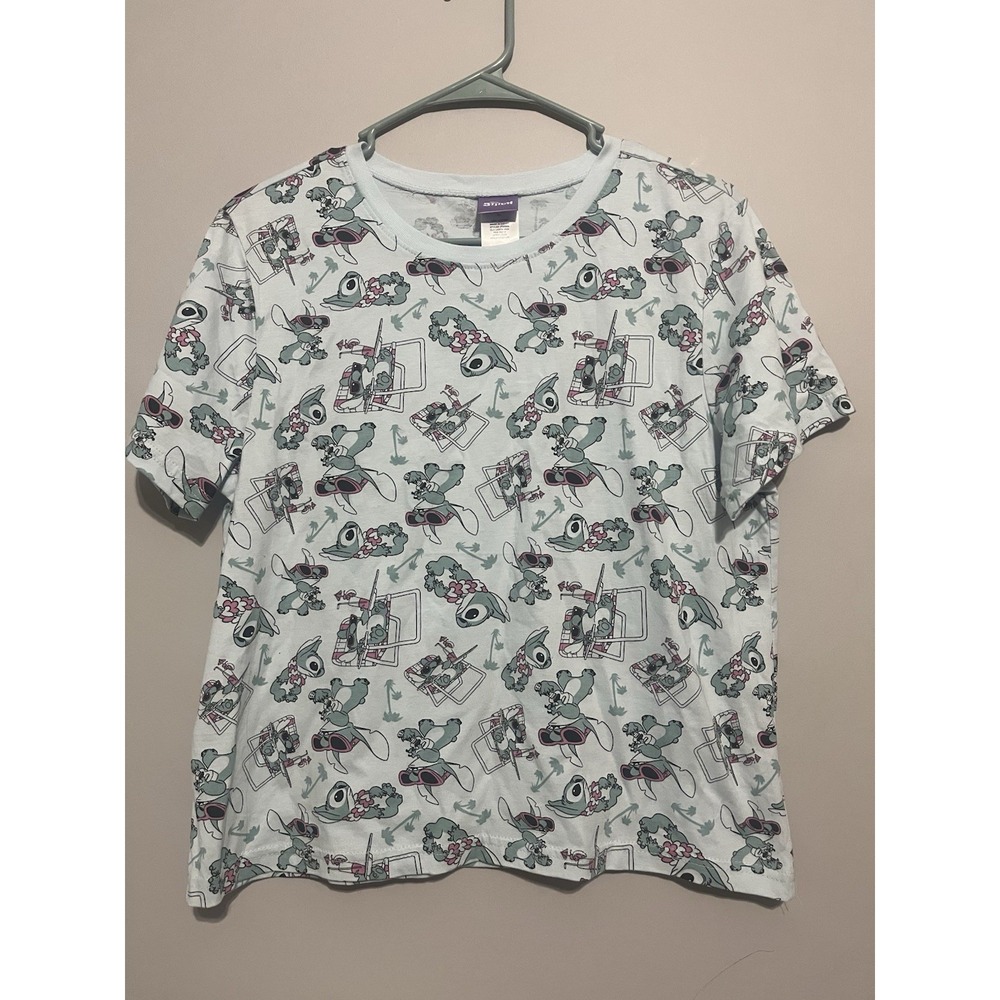 Stitch short sleeved shirt XL 100% cotton. Beach ready stitch